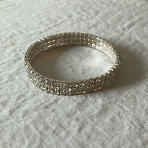 Rhinestone stretch bracelet- 3 strands